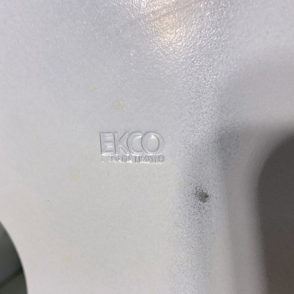 Vintage Ekco Unlimited White Metal Saran Wrap Tin Foil Paper Towel Dispenser - Picture 2 of 16